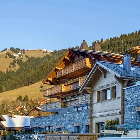 Chalet Retreat Spacious 3 Bed, 3 Bath *